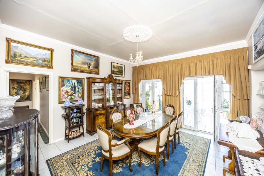 5 Bedroom Property for Sale in Gonubie Eastern Cape